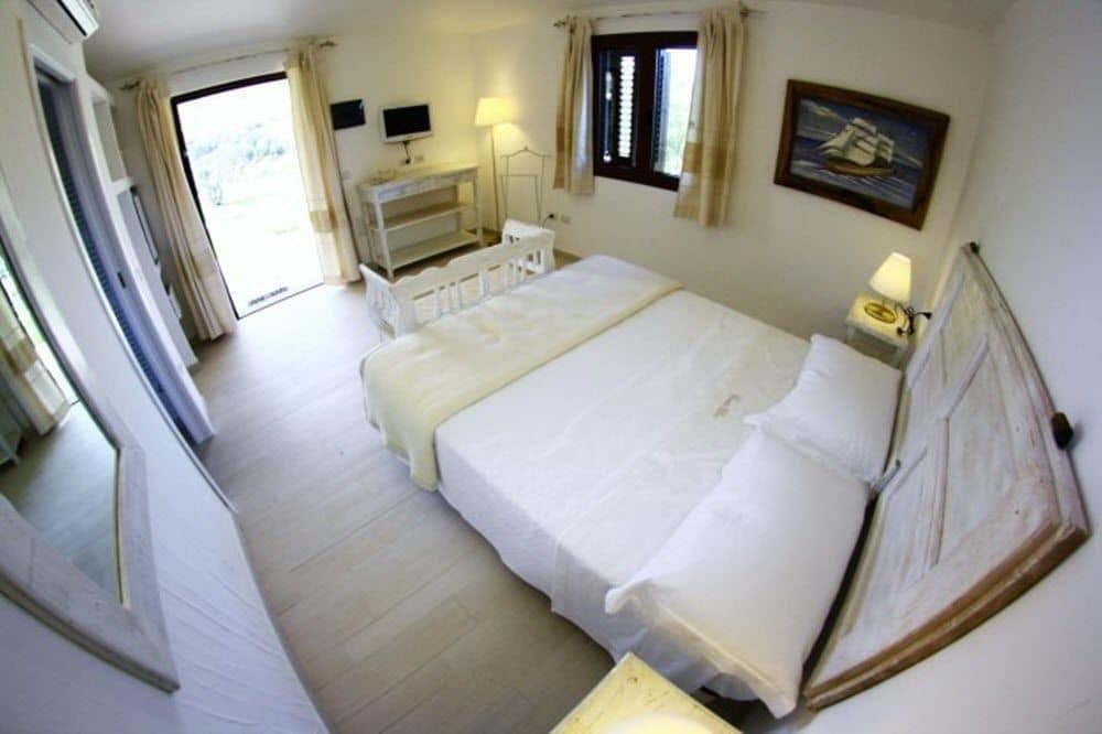 Cento Ulivi B&B 阿兰奇湾城 外观 照片